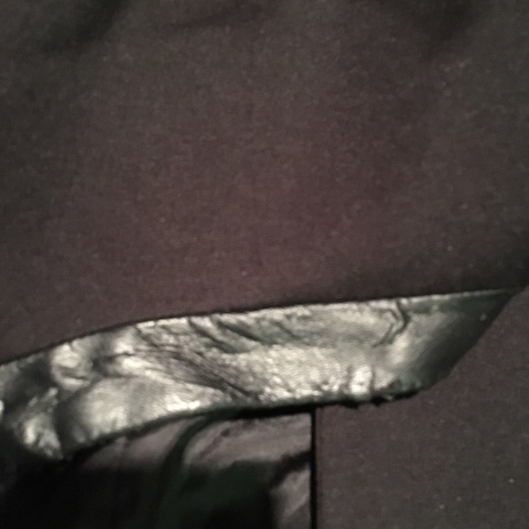 H&M Blazer - Picture 2 of 4